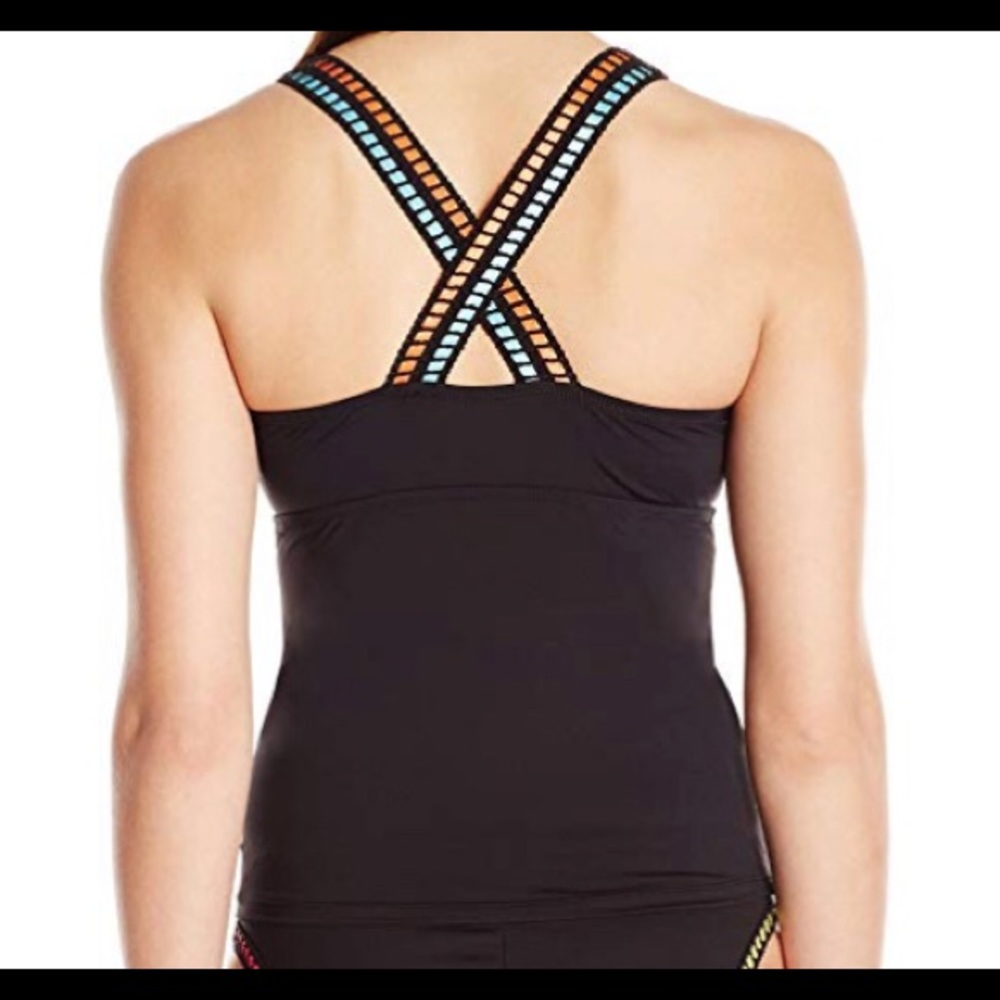 LA BLANCA High Neck Key-Hole Tankini Top - Picture 6 of 6